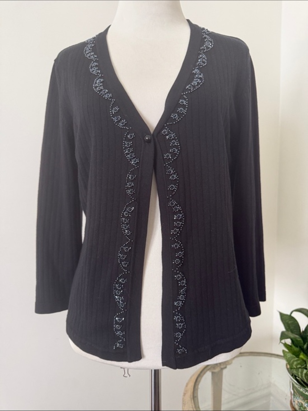 Vintage Harold’s Black Silk Blend V-Neck Ribbed Cardigan with Beaded Trim Medium
